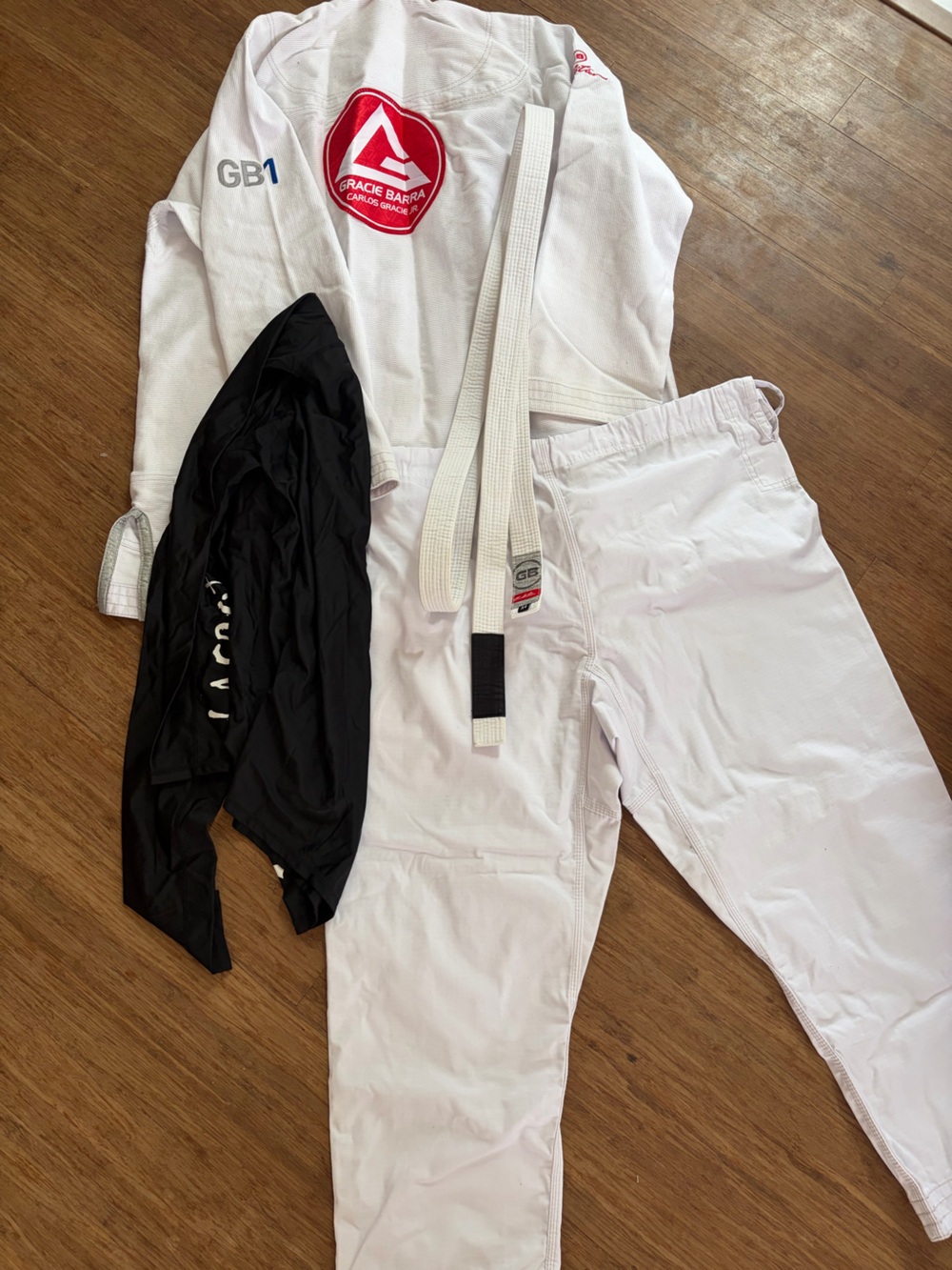 Jiu-Jitsu Gracie Barra Gi Kimono Mens XL A4 White BJJ Uniform Suit w/ rash guard